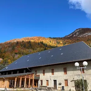 https://la-ferme-de-la-mense.hotels-rhonealpes.com